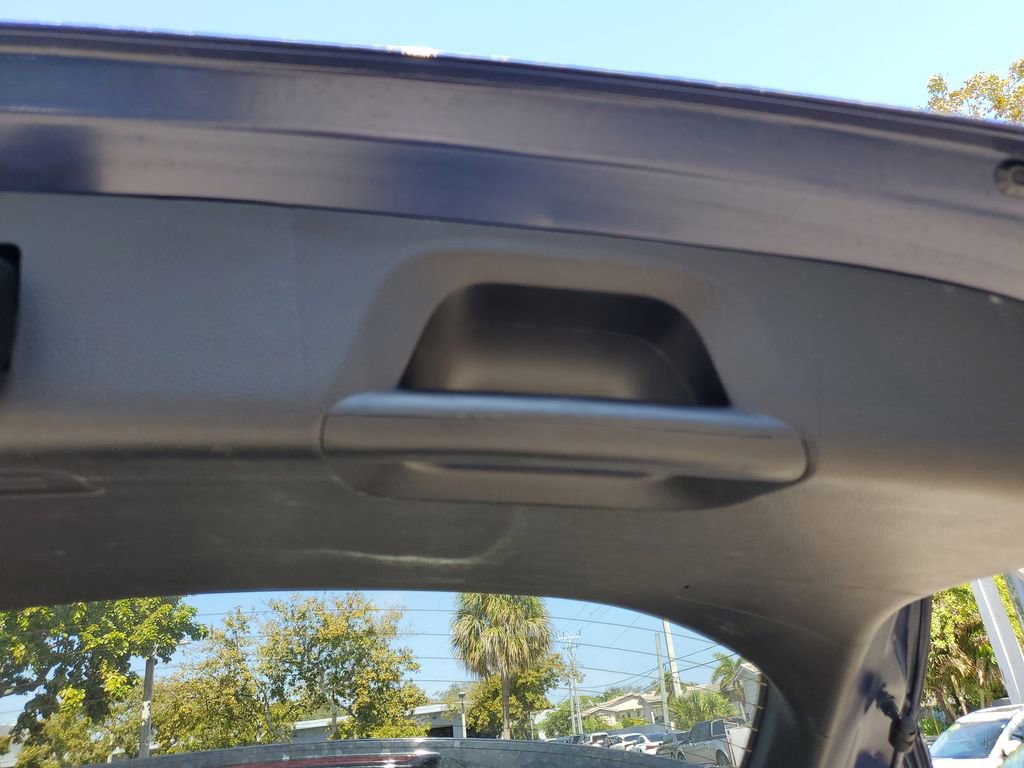 Certified 2023 Kia Seltos EX image 9