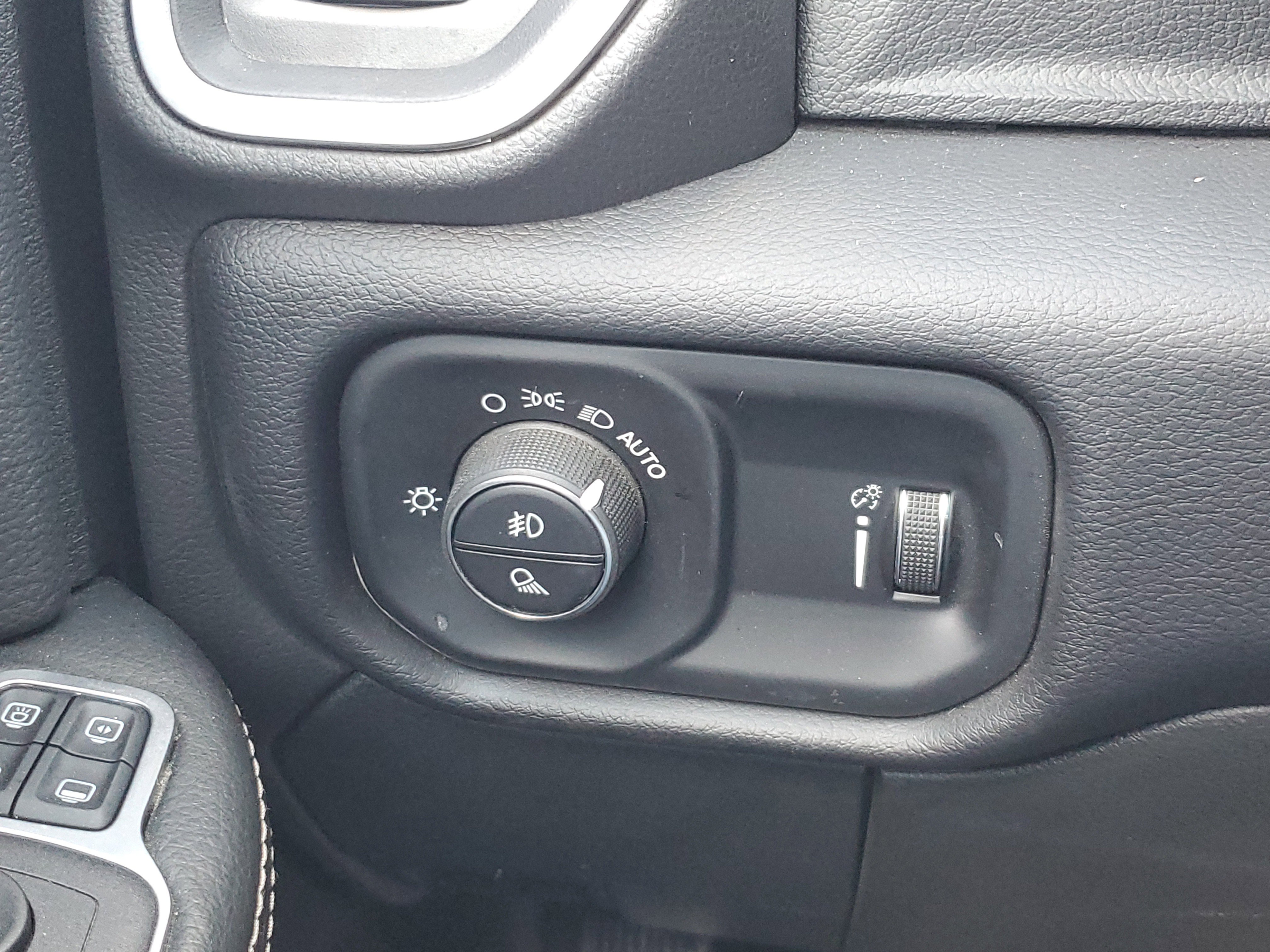 Used 2024 RAM 2500 Big Horn w/ Night Edition image 12