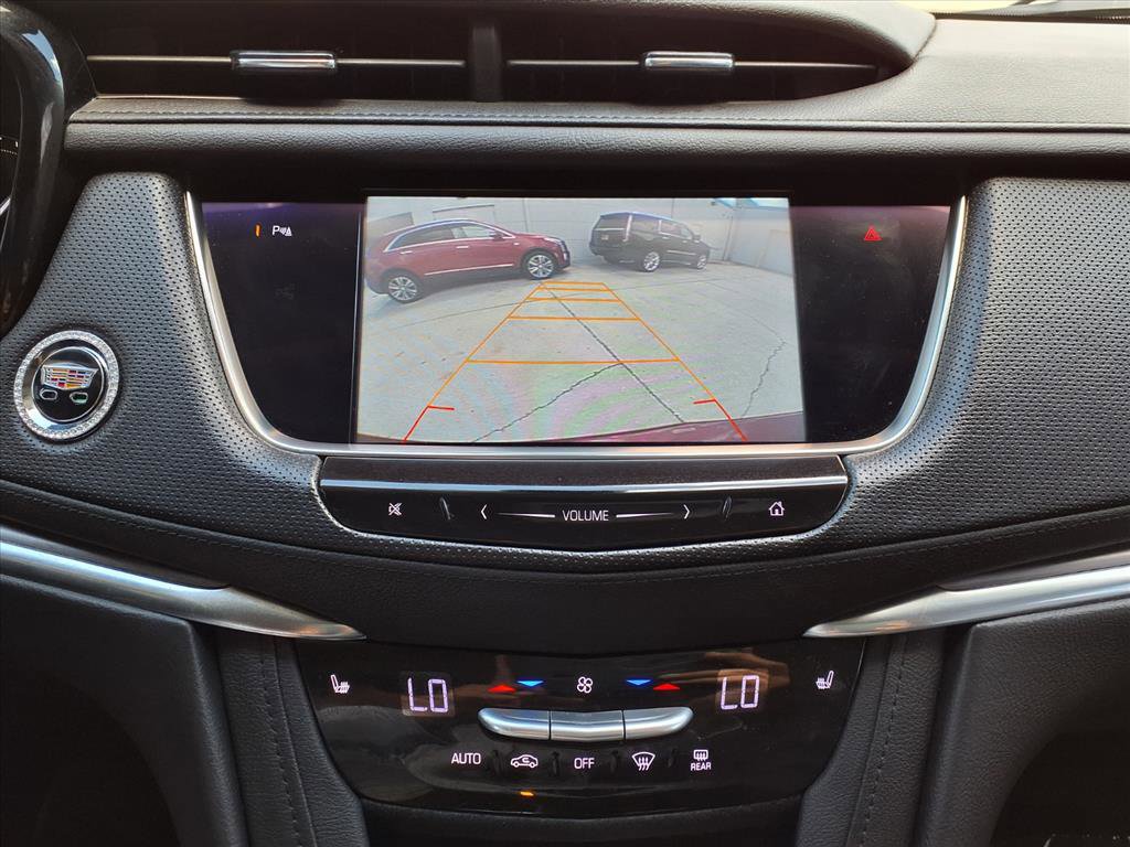 Used 2017 Cadillac XT5 Luxury w/ Driver Awareness Package FWD image 25