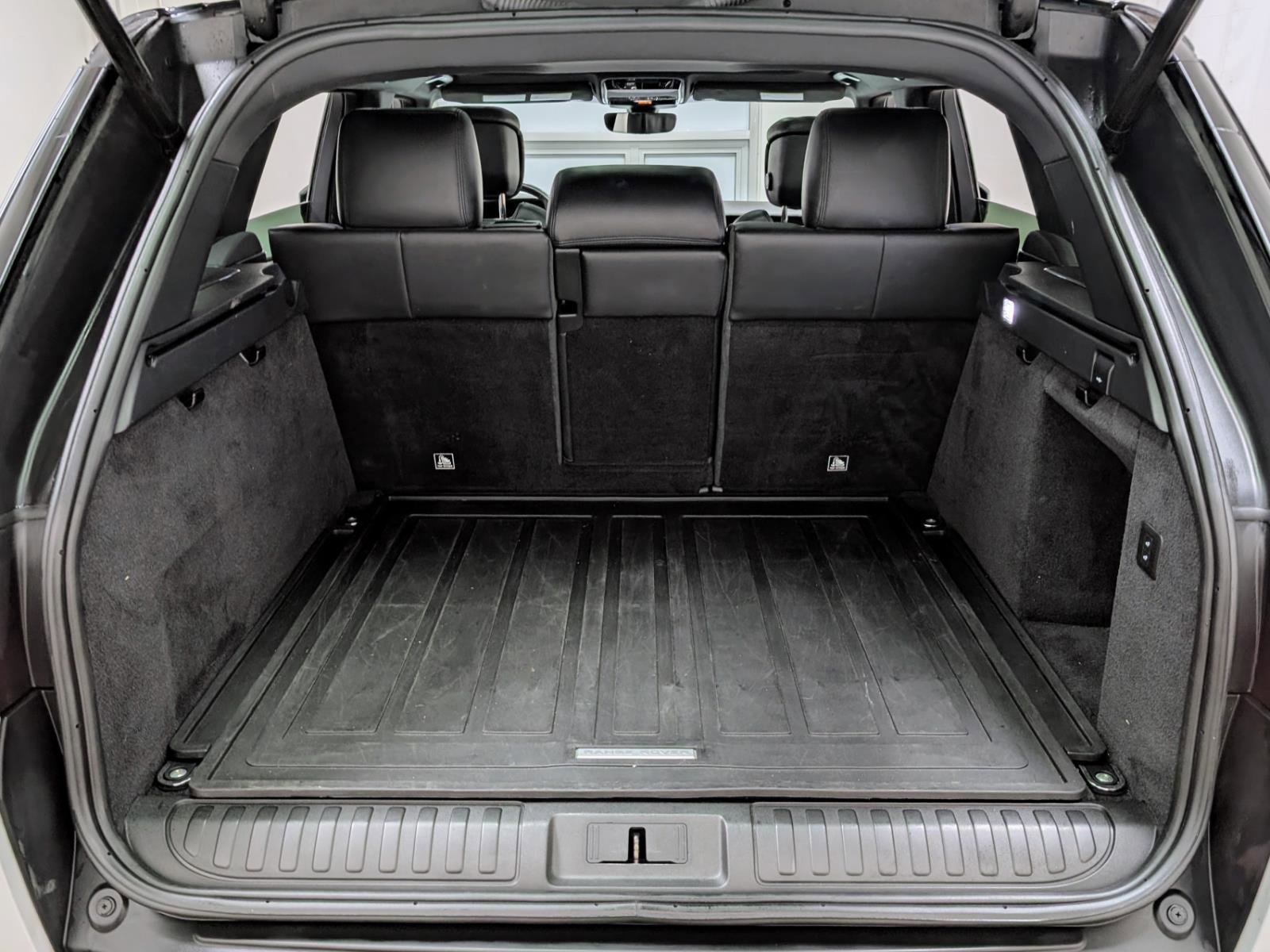 Used 2019 Land Rover Range Rover Sport HSE Dynamic image 19