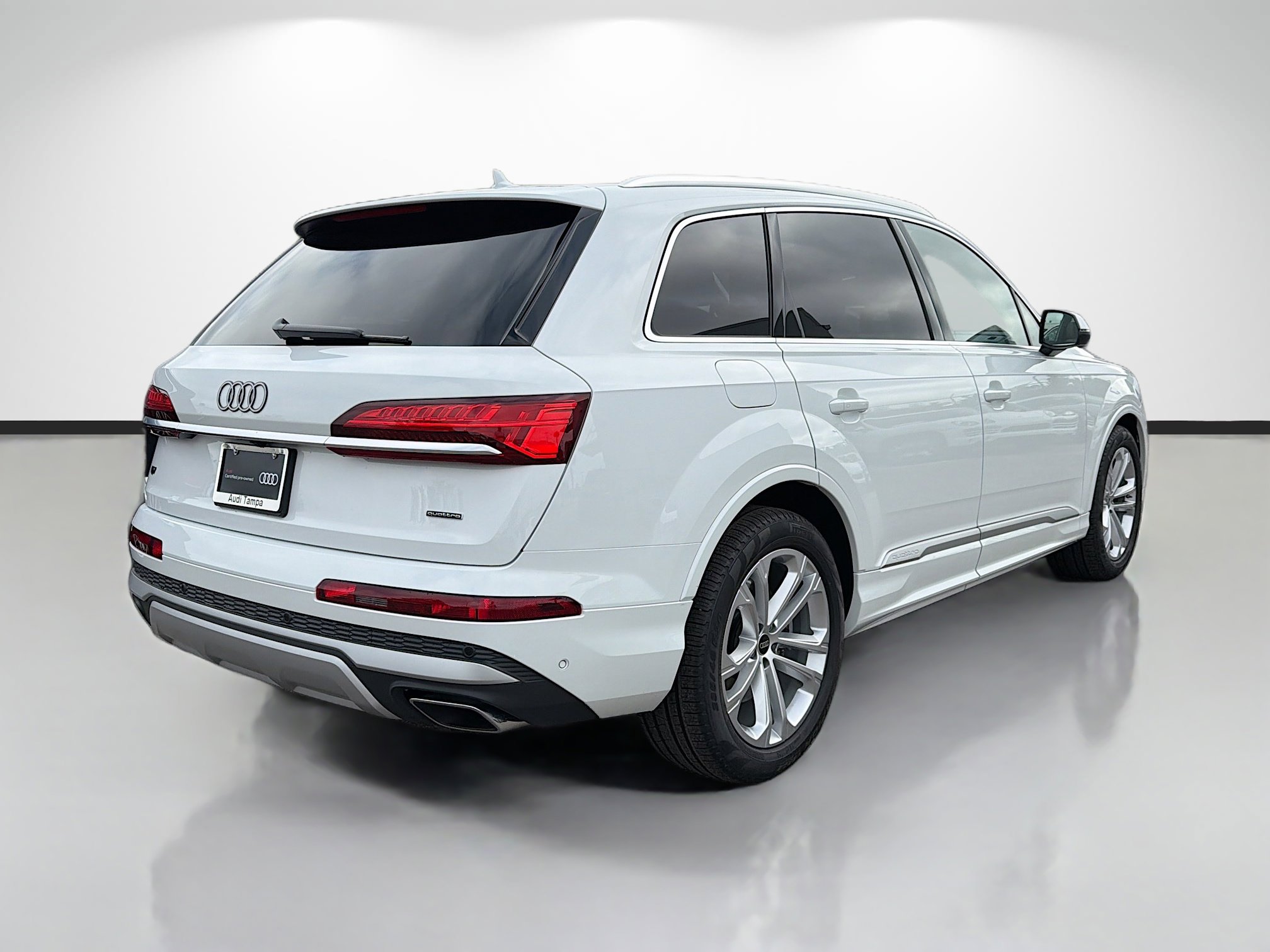 Certified 2026 Audi Q7 3.0T Premium Plus w/ Premium Plus Package image 3