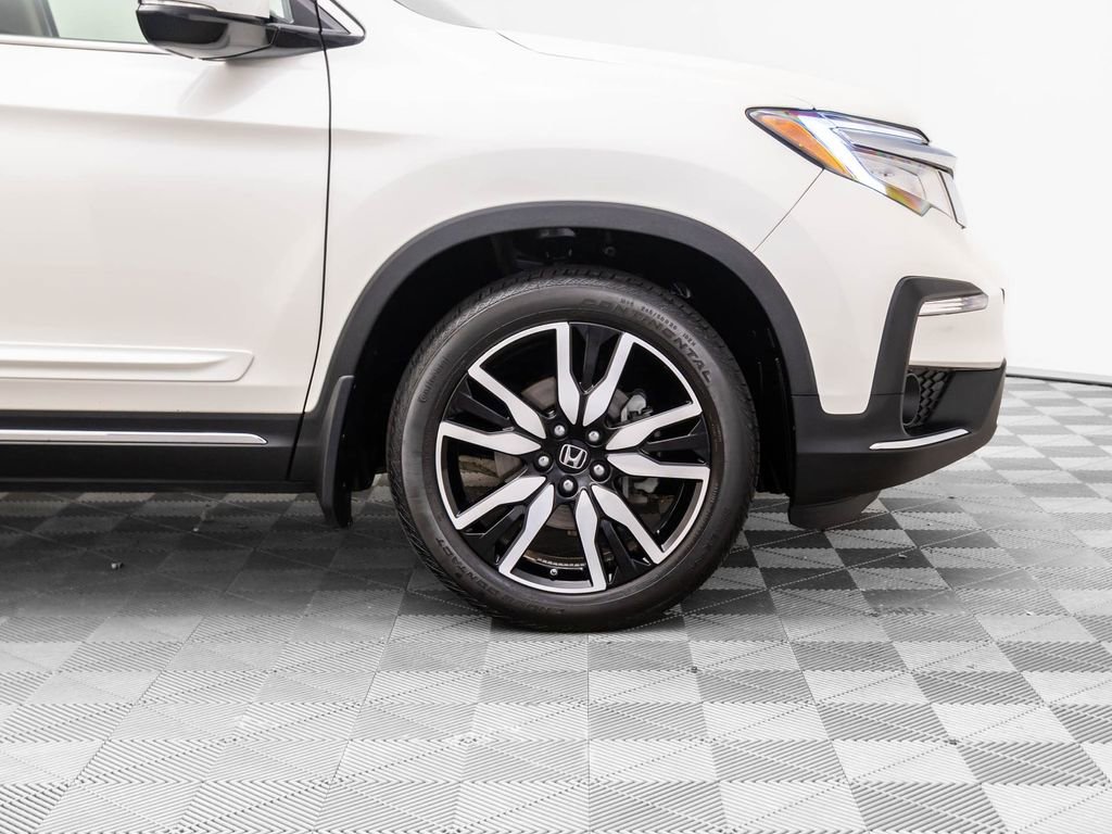Certified 2019 Honda Pilot Elite image 38