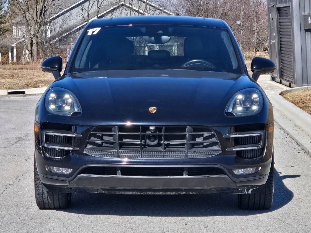 Used 2017 Porsche Macan Turbo image 10