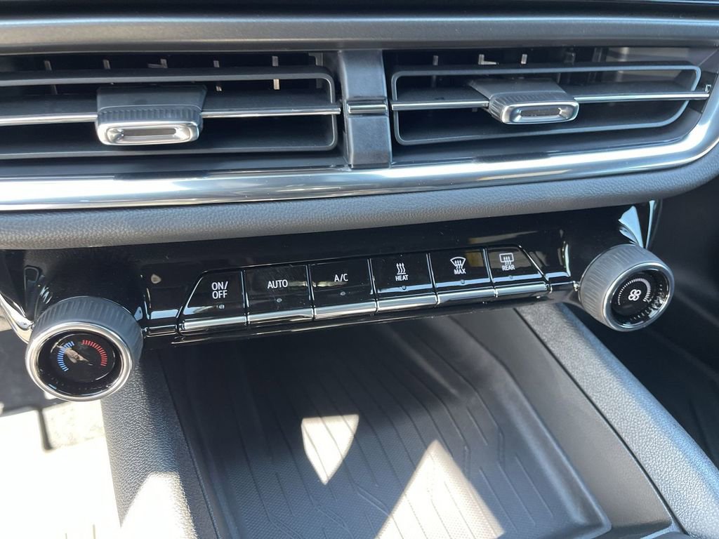 New 2026 Chevrolet Equinox EV LT w/ LPO, All-Weather Mat Package image 19