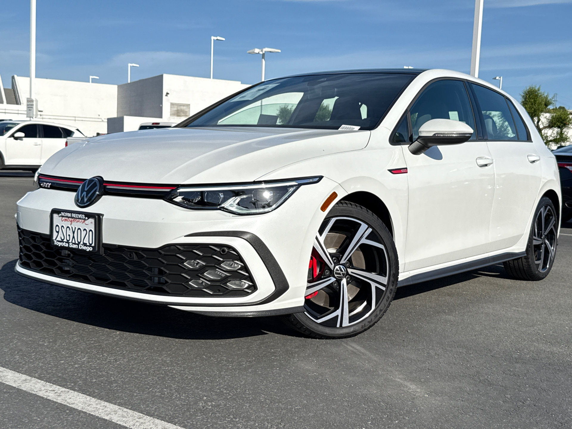 Used 2024 Volkswagen GTI SE FWD image 2