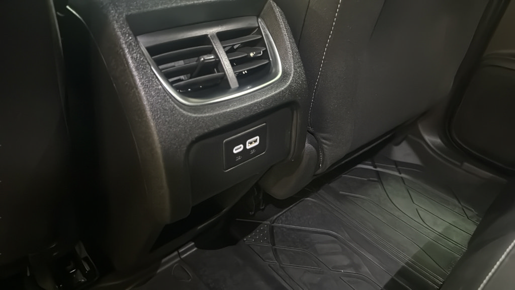 Certified 2024 Chevrolet Blazer LT w/ Convenience Package FWD image 22