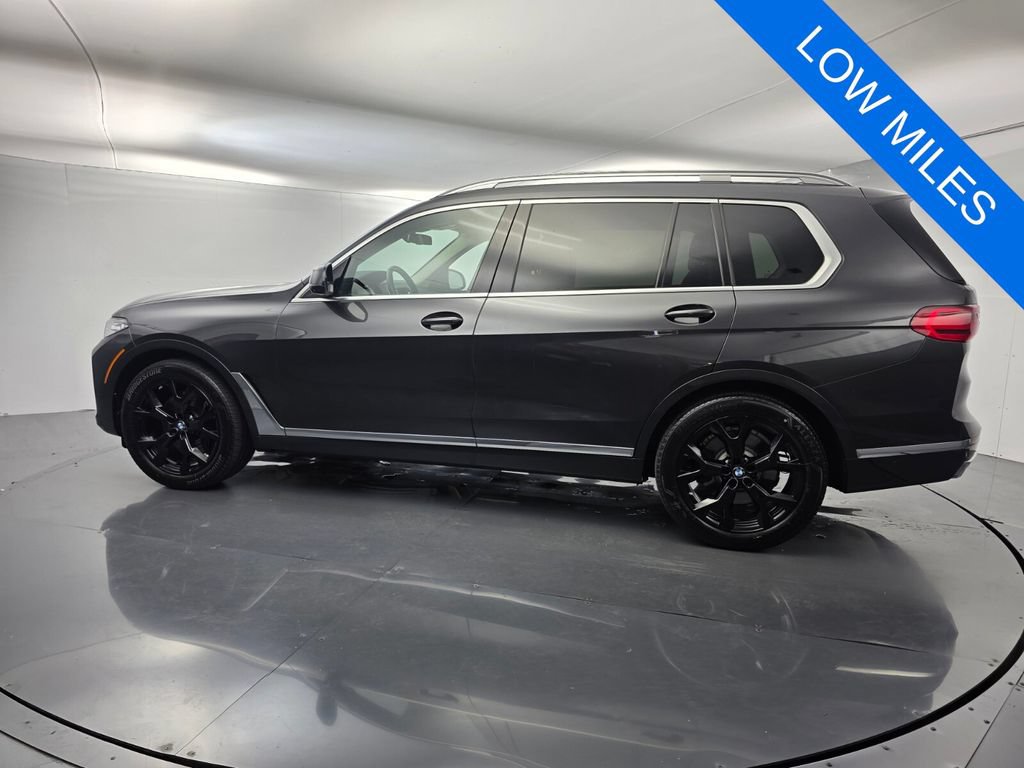Used 2021 BMW X7 xDrive40i w/ Executive Package 2 AWD/4WD image 7