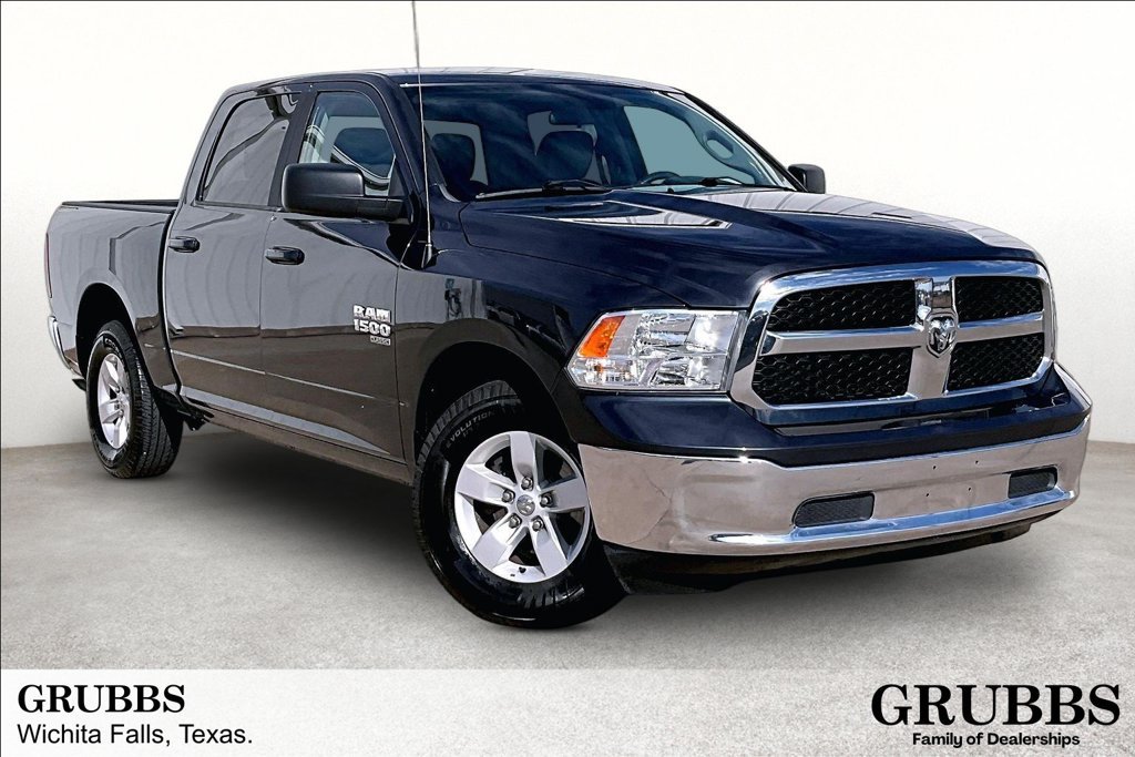 Used 2021 RAM 1500 Classic SLT RWD image 1