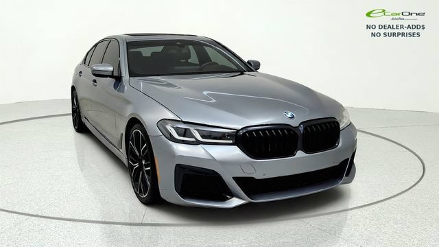 Used 2023 BMW 530i w/ M Sport Package RWD image 2