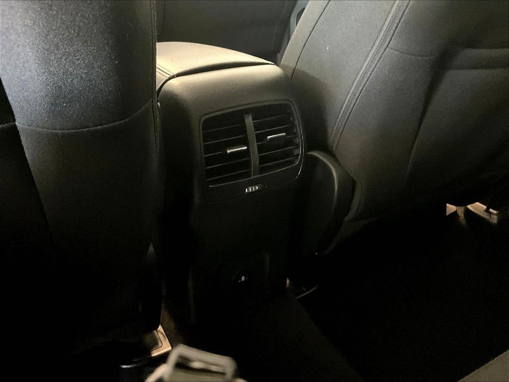 Used 2025 Ford Escape Active AWD/4WD image 27