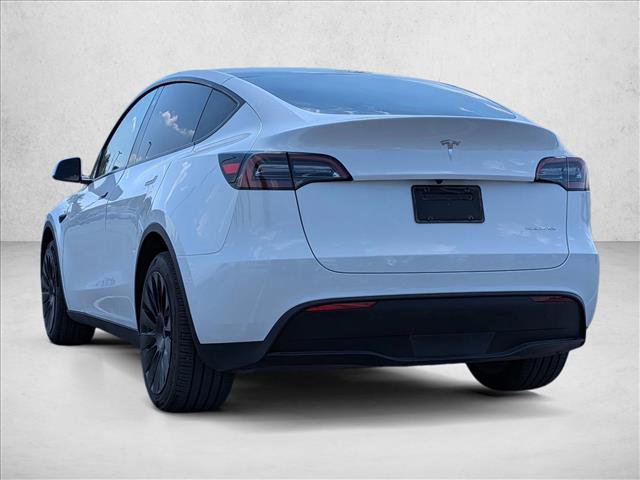 Used 2023 Tesla Model Y Long Range image 9