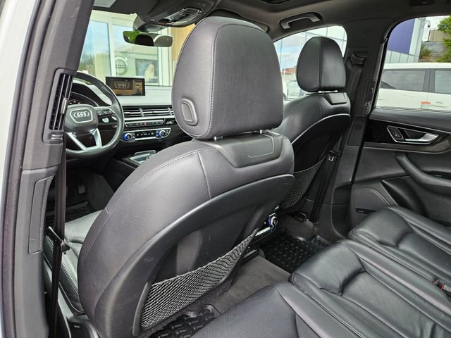 Used 2018 Audi Q7 3.0T Prestige w/ Prestige Package AWD/4WD image 15