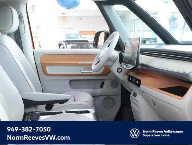 New 2025 Volkswagen ID. Buzz 1st Edition image 29