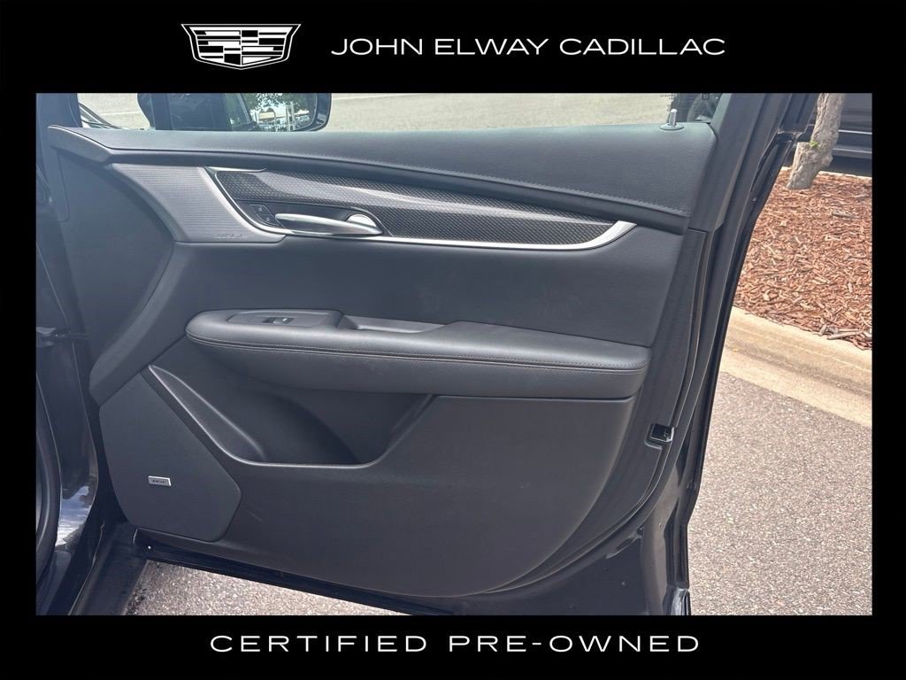 Certified 2023 Cadillac XT5 Sportv w/ Technology Package AWD/4WD image 23