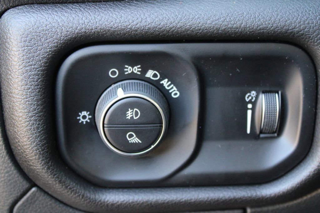 Used 2025 RAM 1500 Big Horn image 15