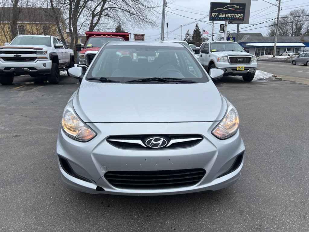 Used 2013 Hyundai Accent GLS image 8