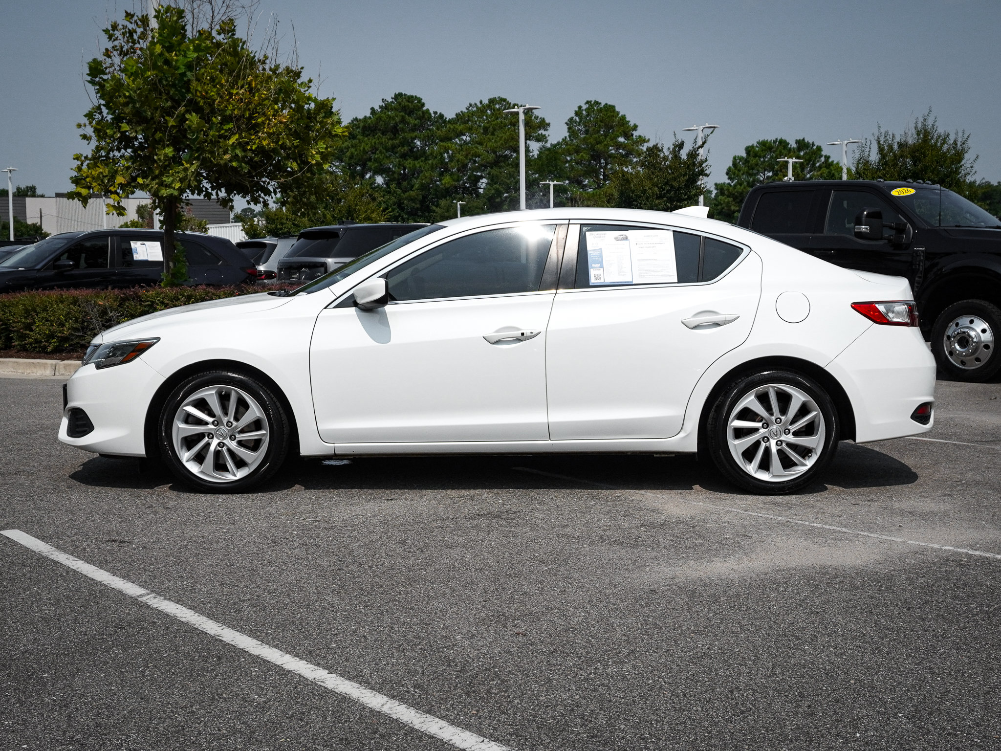 Used 2017 Acura ILX FWD image 7