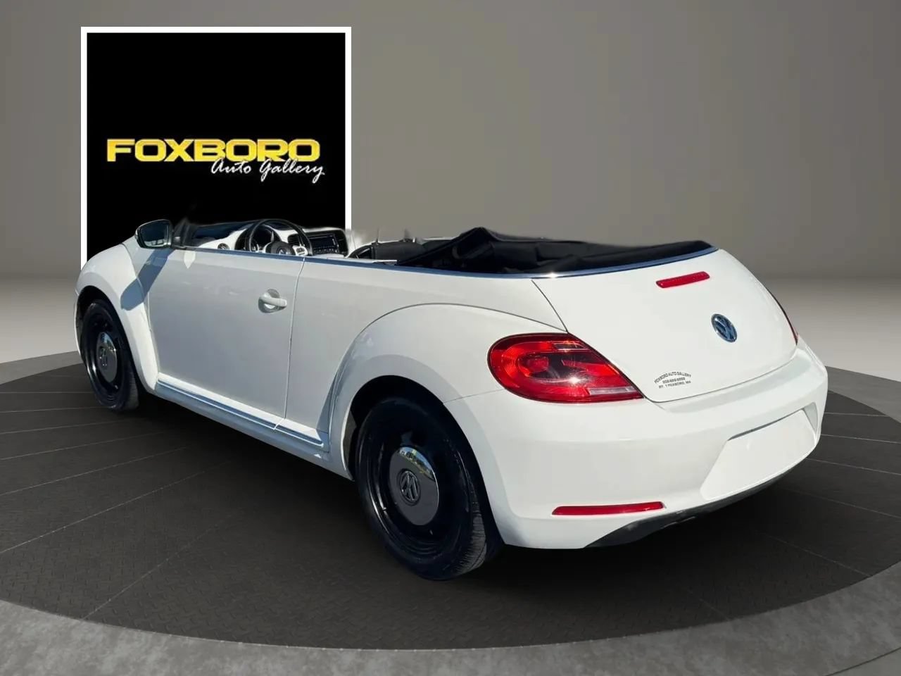 Used 2014 Volkswagen Beetle 2.5 FWD image 19