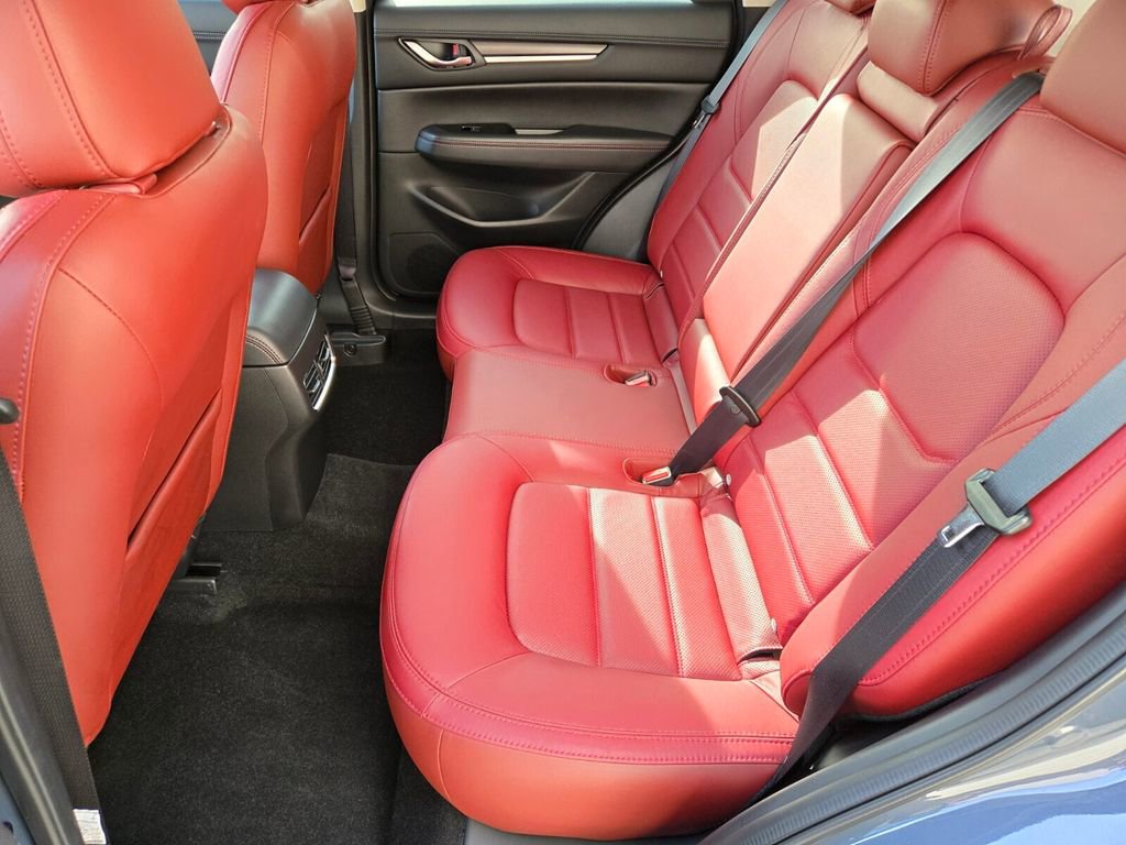 Used 2025 MAZDA CX-5 Carbon Edition image 14