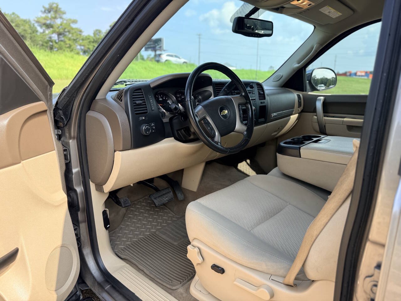 Used 2012 Chevrolet Silverado 1500 LT RWD image 17