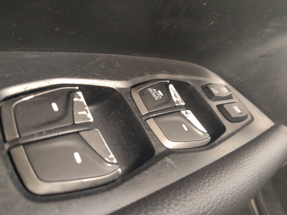 Used 2018 Hyundai Santa Fe Sport FWD image 27