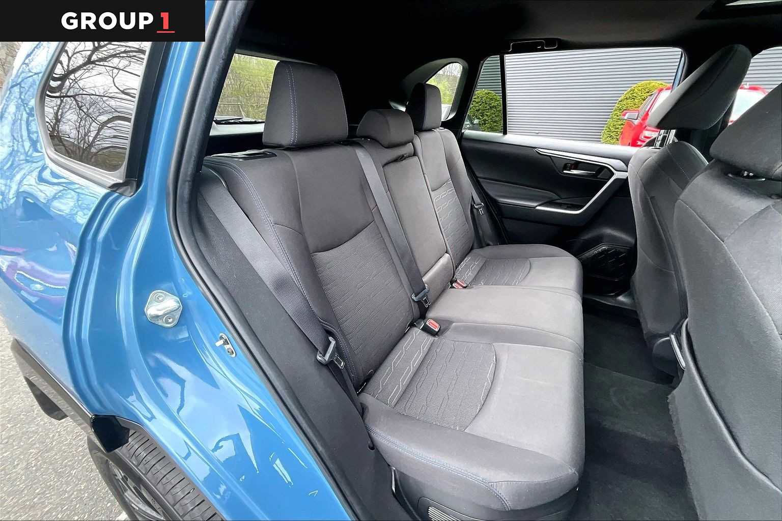 Used 2022 Toyota RAV4 SE w/ Convenience Package AWD/4WD image 20