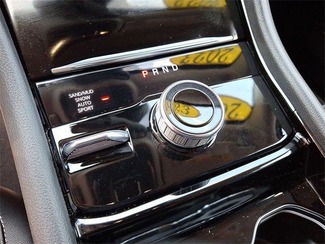 Used 2023 Jeep Grand Cherokee Limited w/ Black Appearance Package image 12