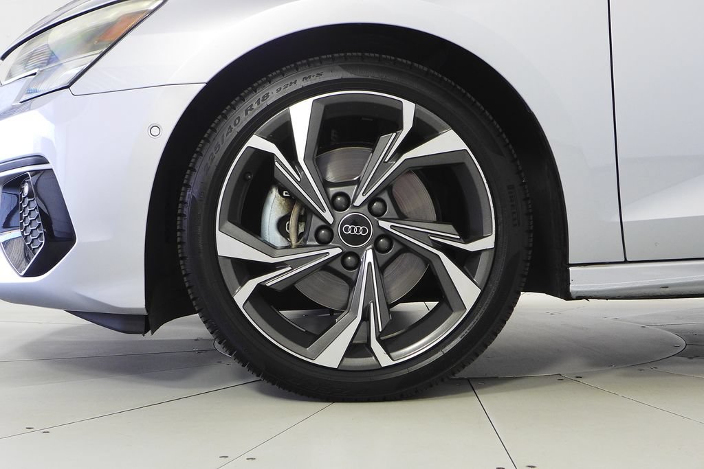Used 2023 Audi A3 2.0T Premium w/ Convenience Package FWD image 5
