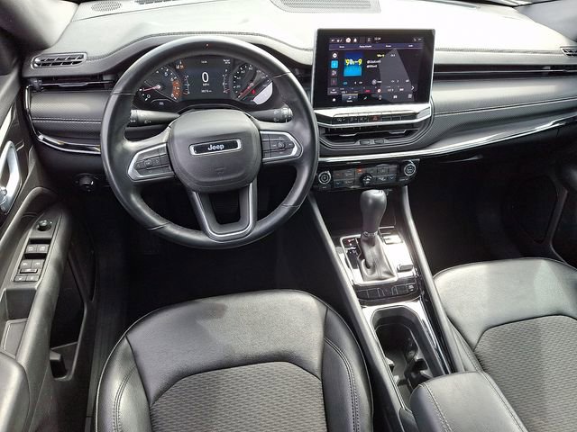 Used 2022 Jeep Compass Altitude w/ Convenience Group image 2