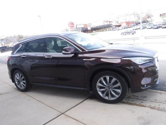 Used 2020 INFINITI QX50 Luxe w/ Navigation Package image 12