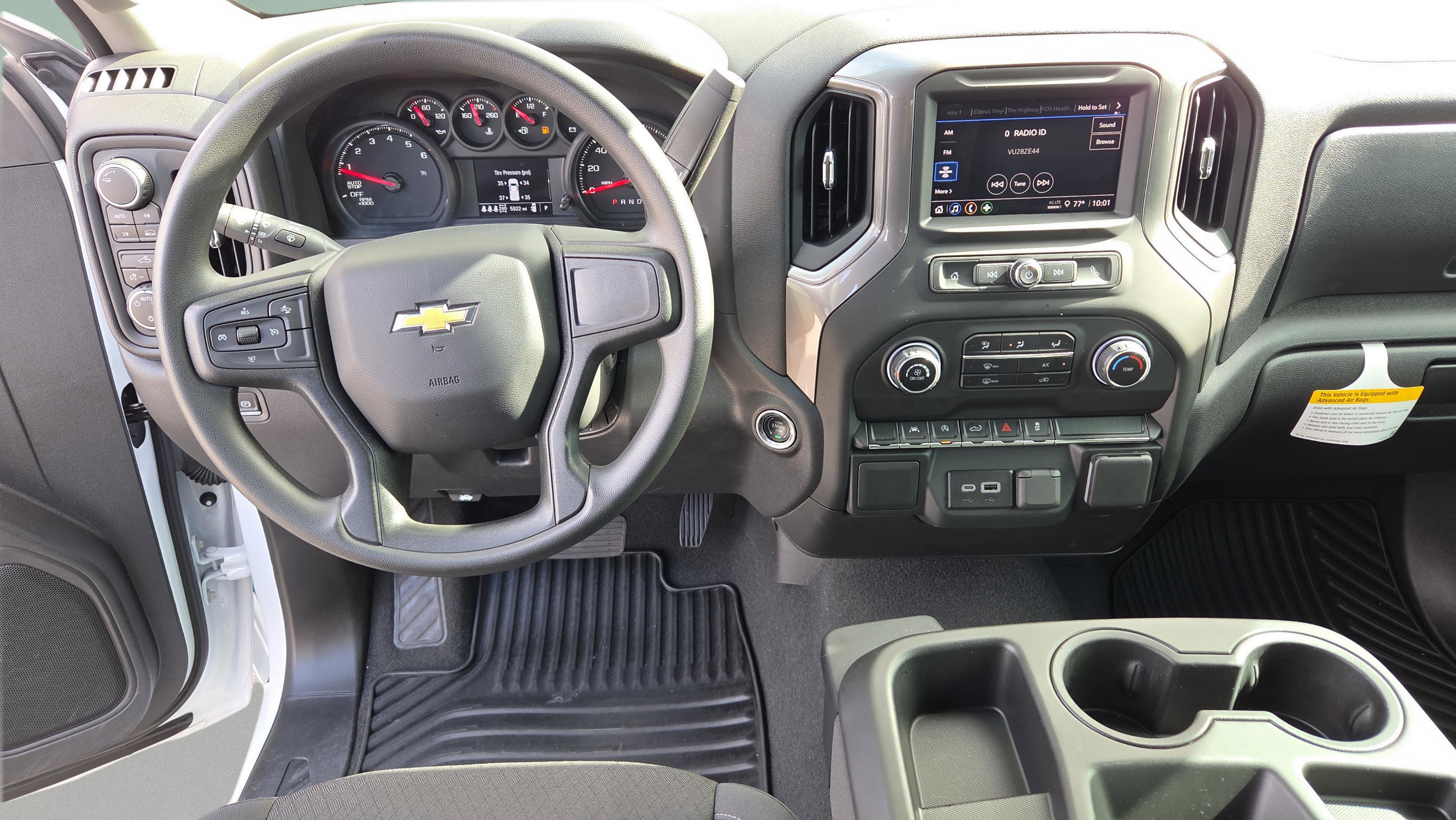 New 2025 Chevrolet Silverado 1500 Custom image 13