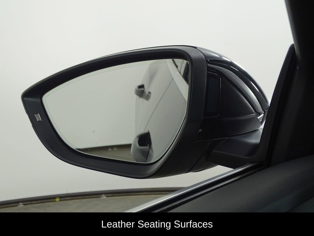 Used 2019 Audi e-tron Prestige w/ Prestige Package AWD/4WD image 38