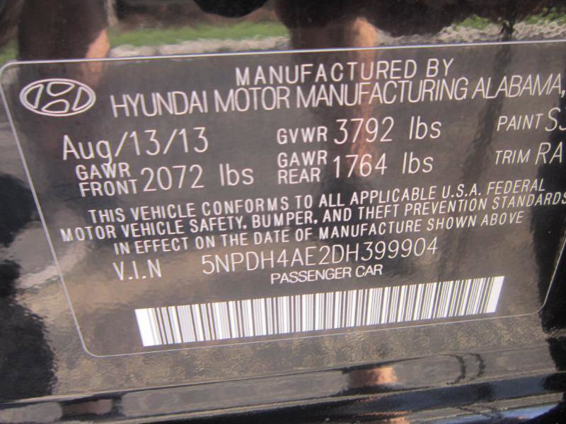 Used 2013 Hyundai Elantra GLS w/ Preferred Pkg image 39