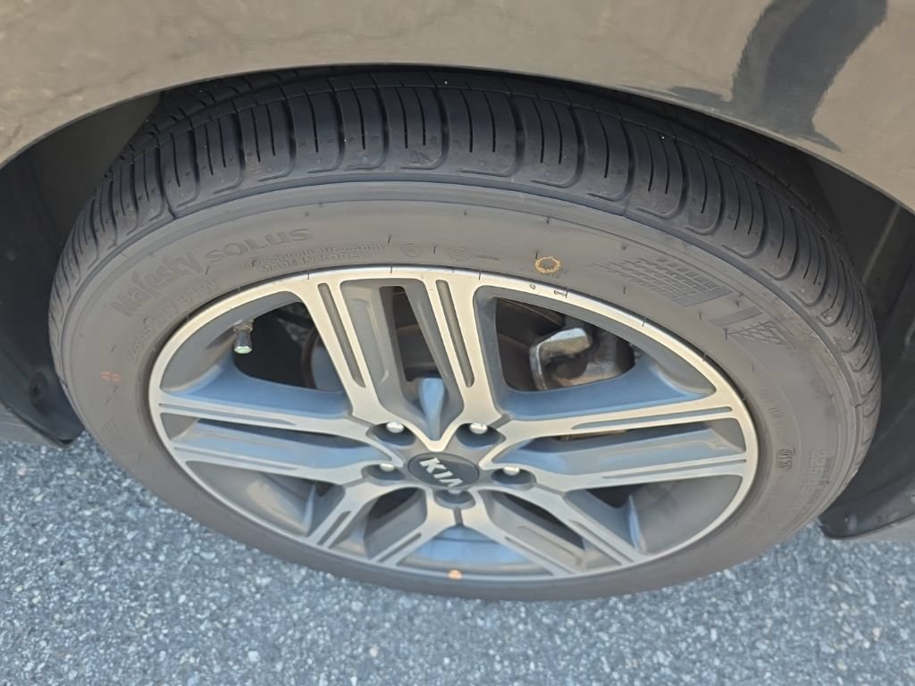 Used 2019 Kia Forte S FWD image 13