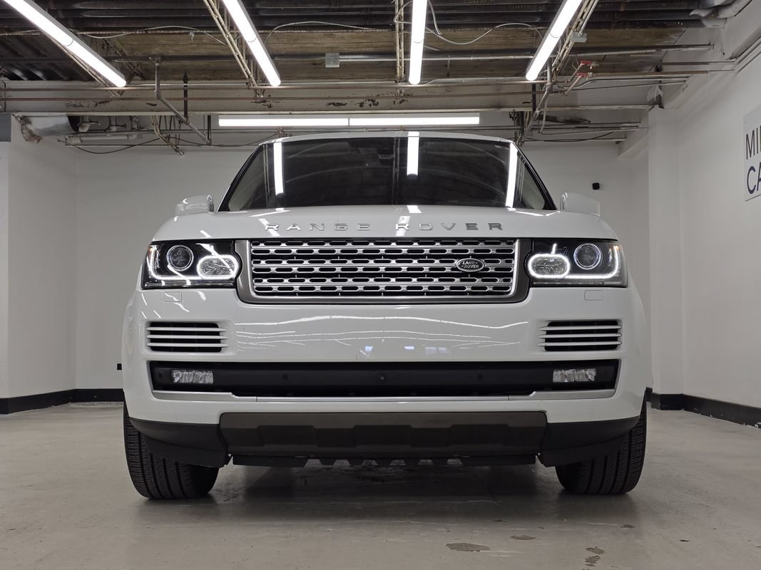 Used 2016 Land Rover Range Rover Supercharged AWD/4WD image 3