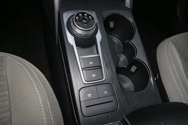 Used 2022 Ford Escape SE w/ Cold Weather Package FWD image 24