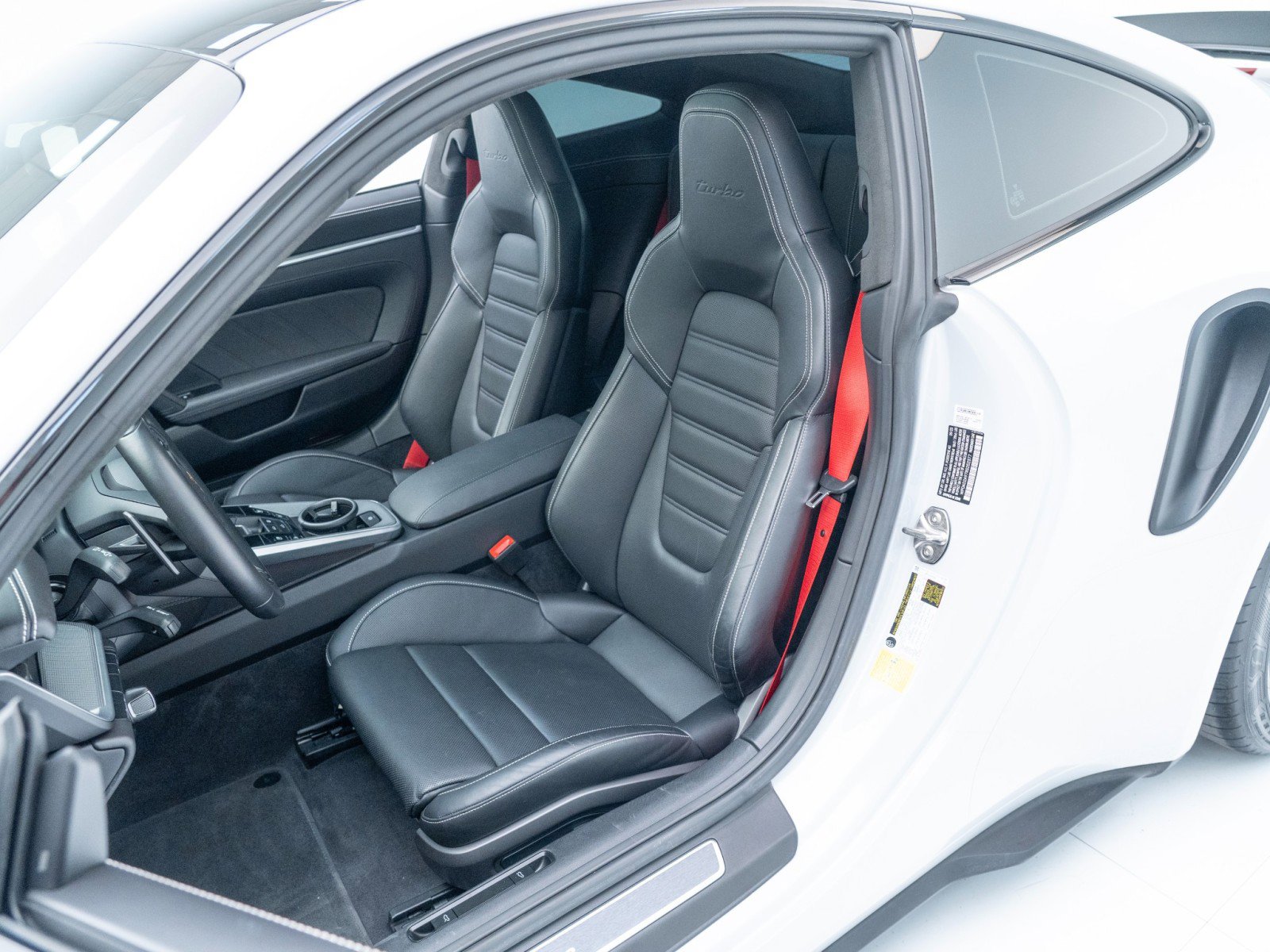 Used 2024 Porsche 911 Turbo AWD/4WD image 5