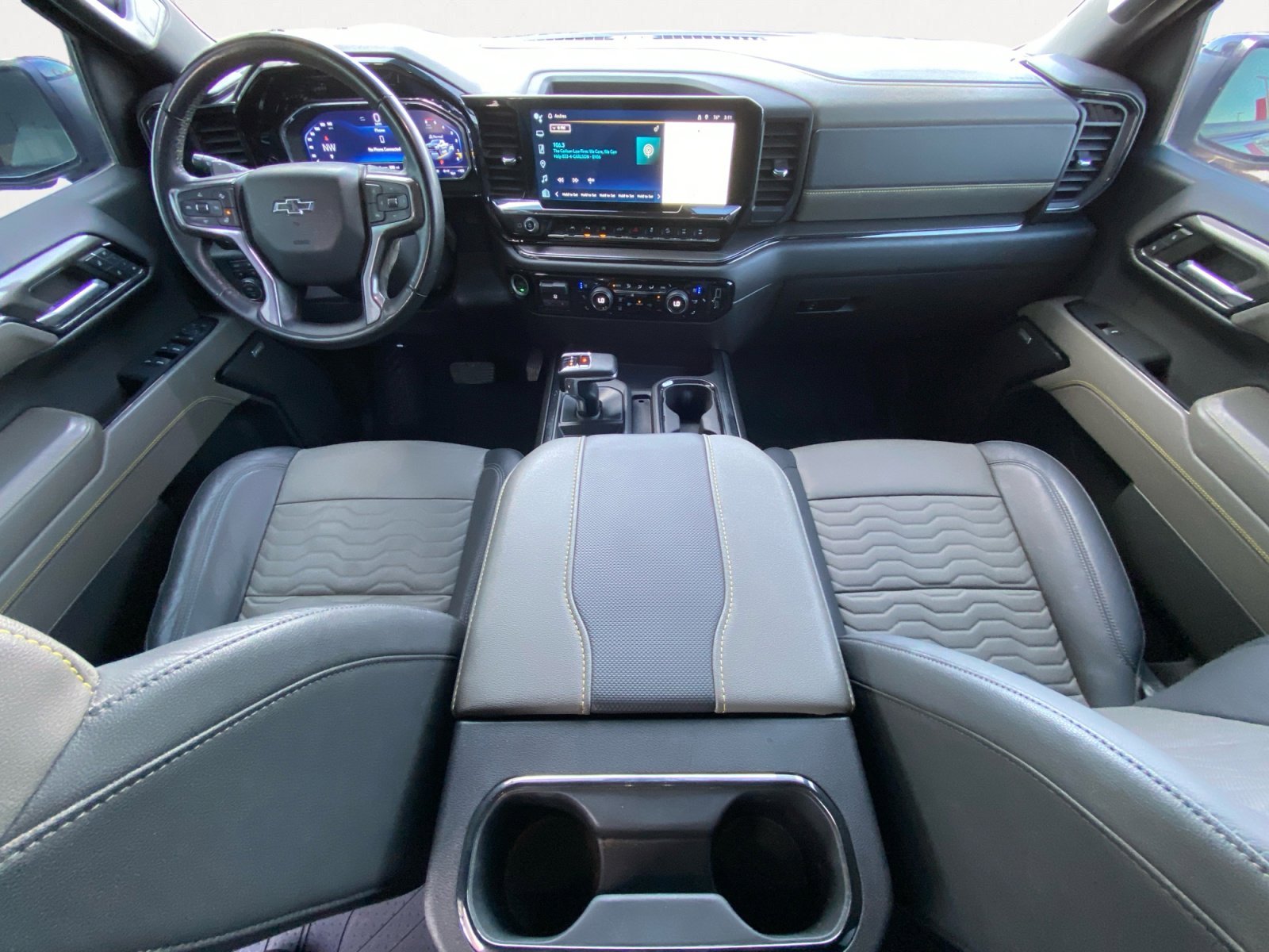 Used 2024 Chevrolet Silverado 1500 ZR2 w/ Technology Package image 3