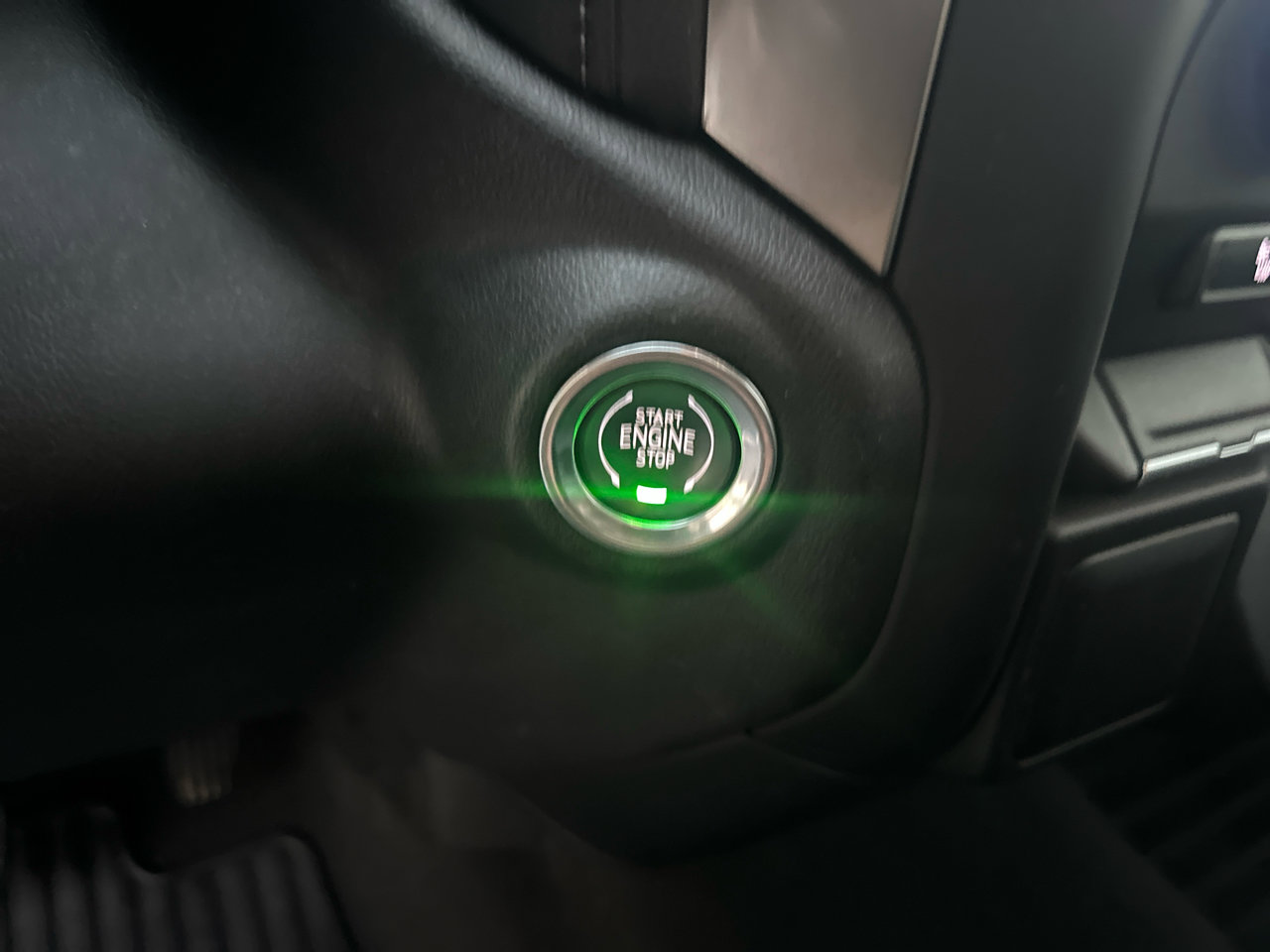 Used 2020 Chevrolet Silverado 1500 LT w/ All-Star Edition image 37