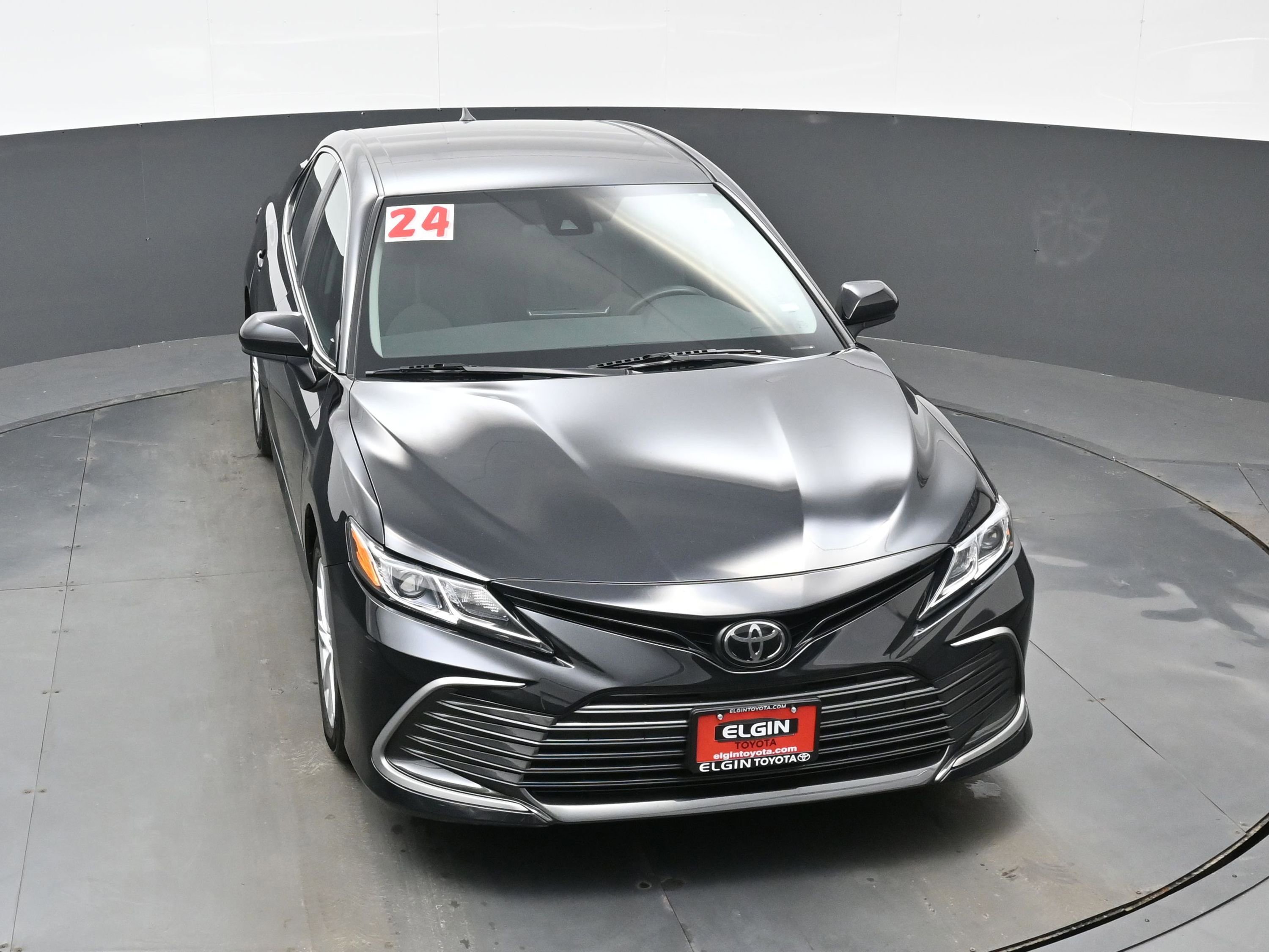 Used 2024 Toyota Camry LE image 34