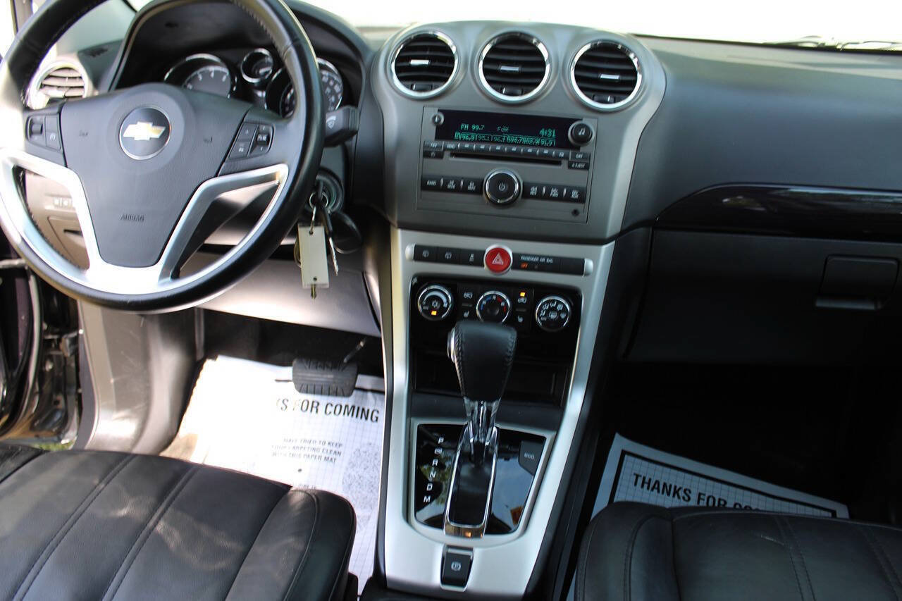 Used 2014 Chevrolet Captiva Sport LTZ FWD image 38