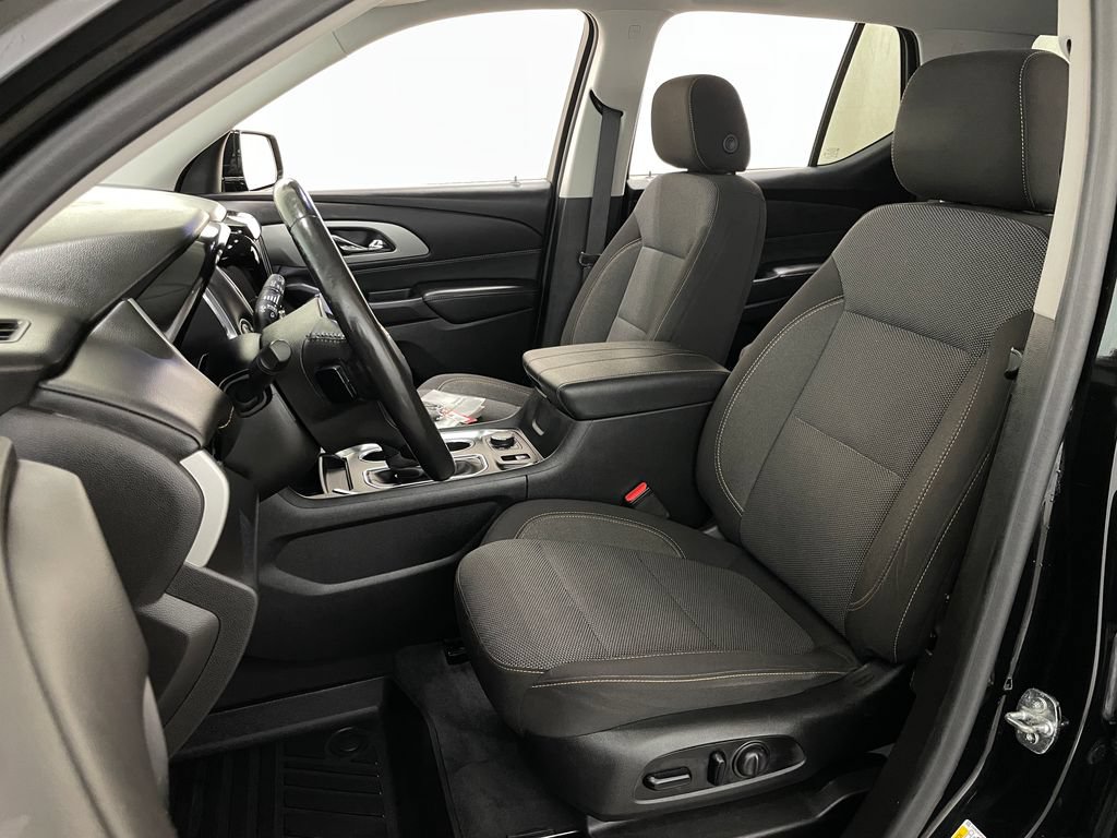 Used 2019 Chevrolet Traverse LT AWD/4WD image 24