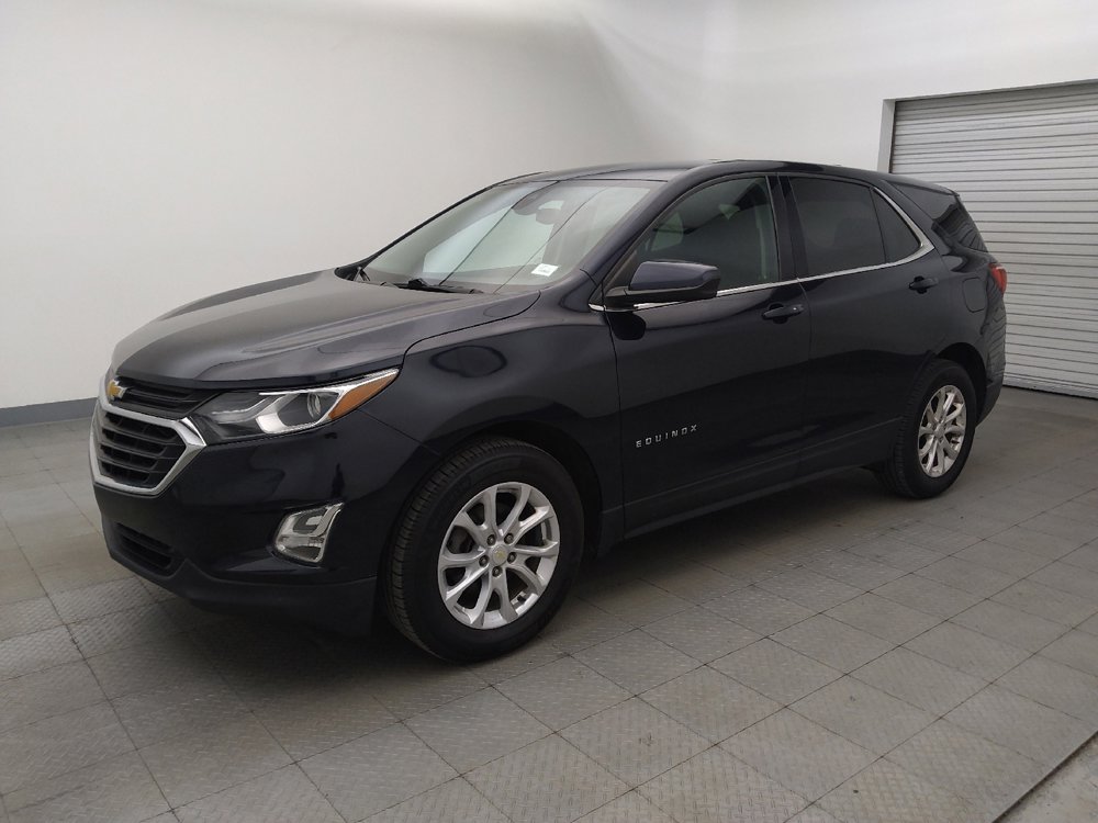 Used 2020 Chevrolet Equinox LT w/ Driver Convenience Package FWD image 2