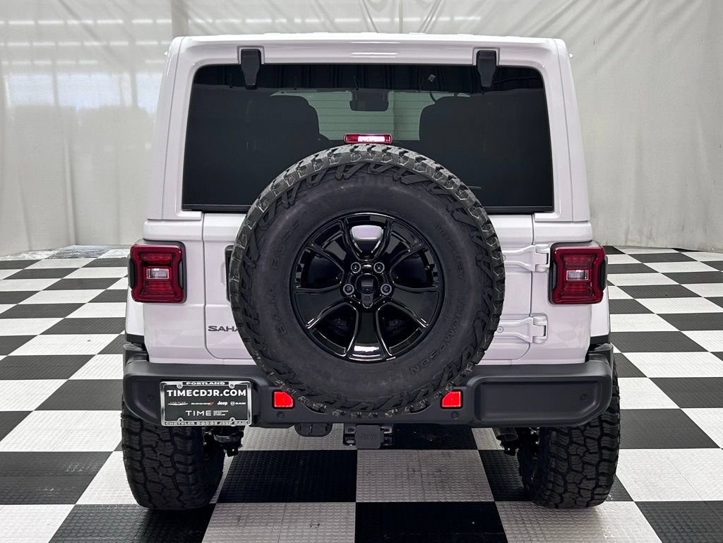 New 2025 Jeep Wrangler Unlimited Sahara w/ Safety Group AWD/4WD image 7