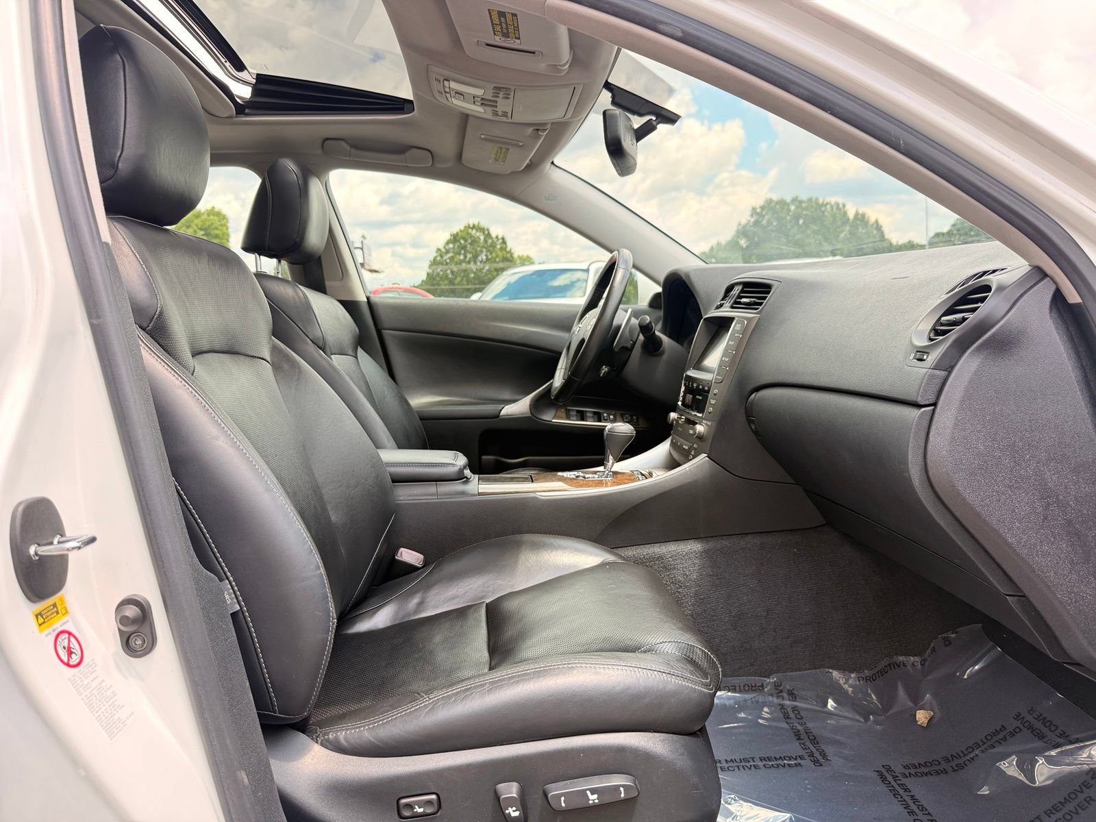 Used 2010 Lexus IS 250 RWD image 19