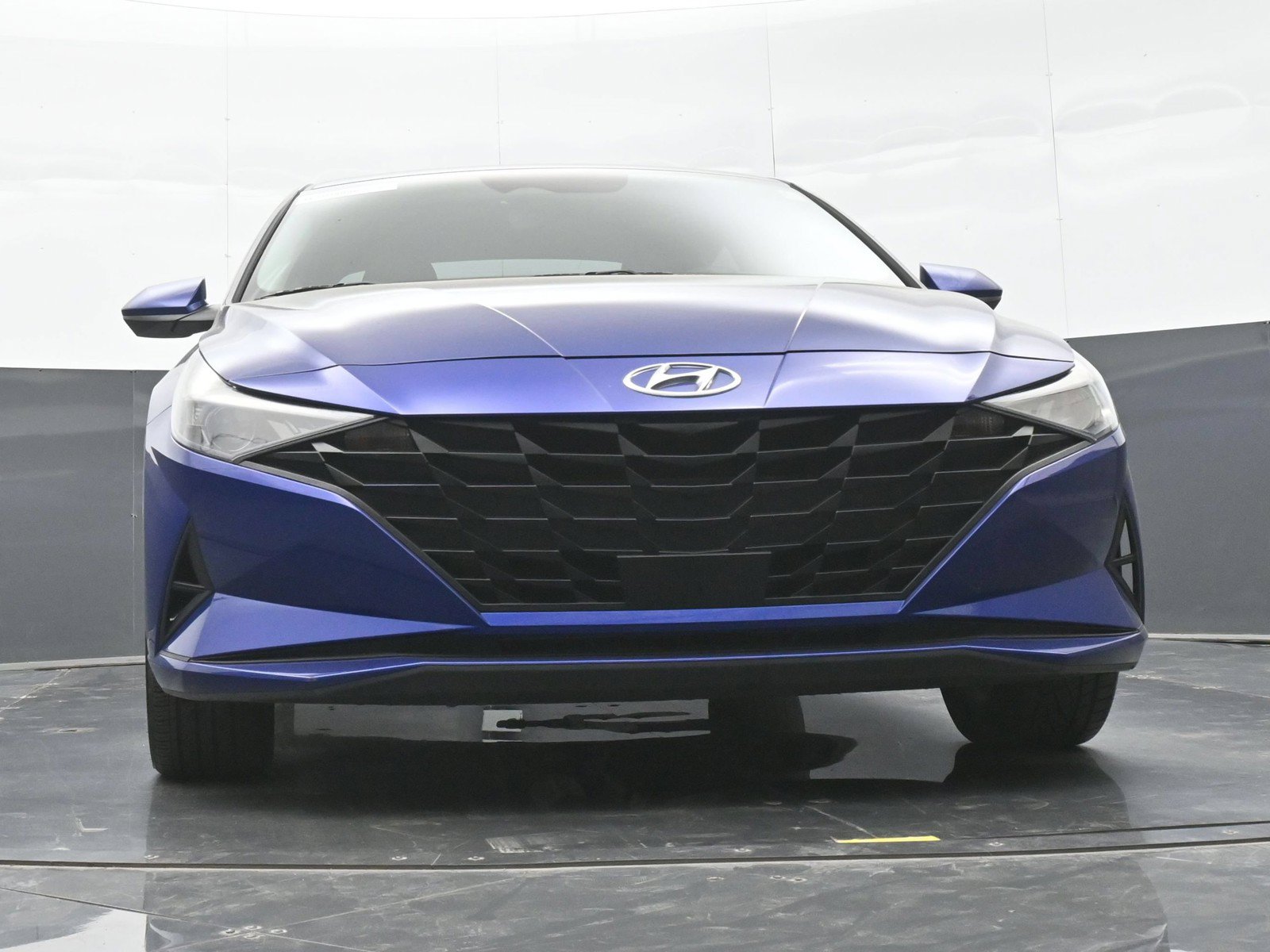Used 2023 Hyundai Elantra SEL w/ Convenience Package FWD image 42