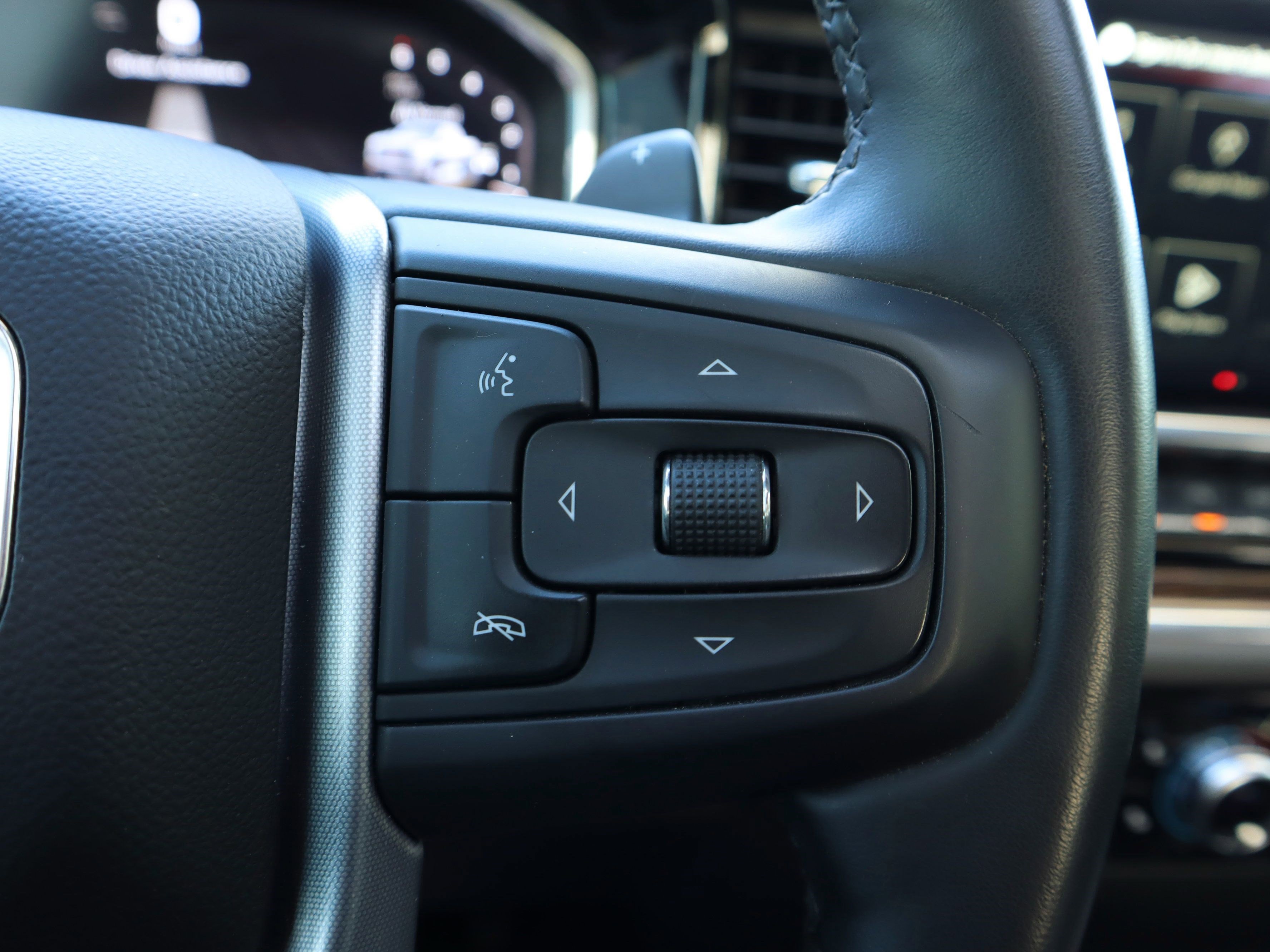 Used 2025 GMC Sierra 1500 Elevation w/ Elevation Premium Package image 21