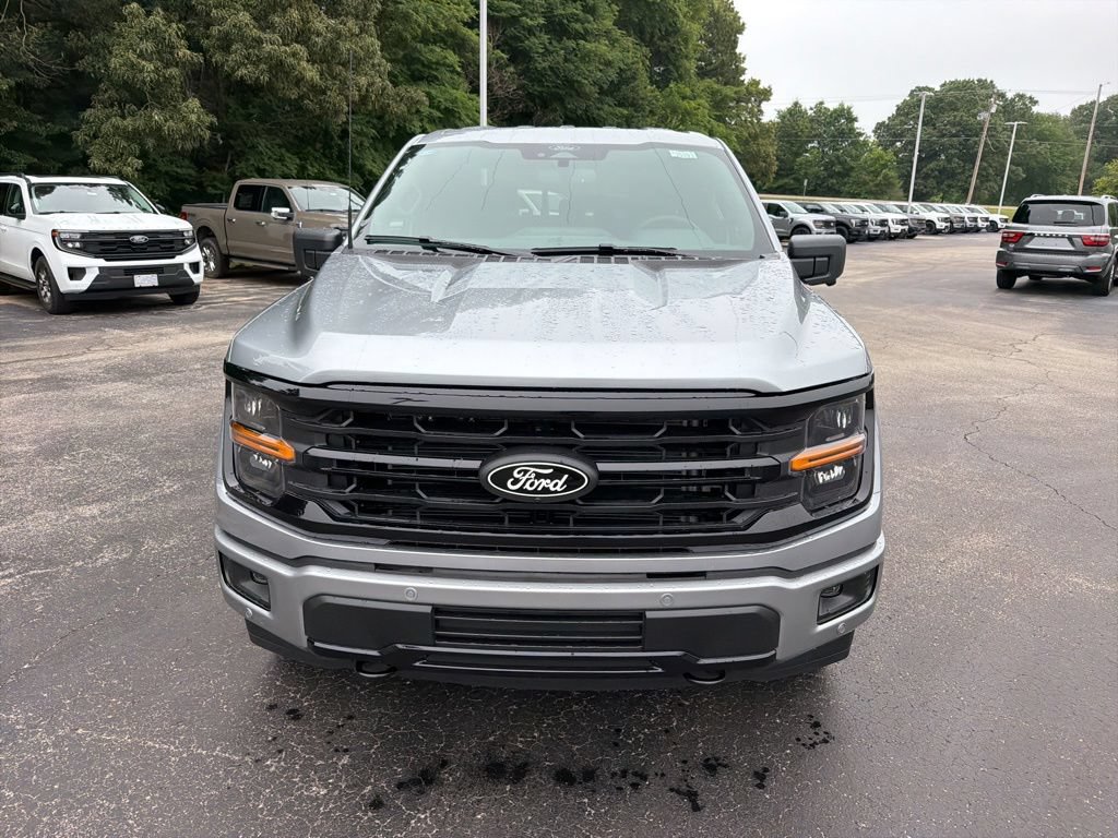 New 2026 Ford F150 XLT w/ Equipment Group 302A MID AWD/4WD image 8