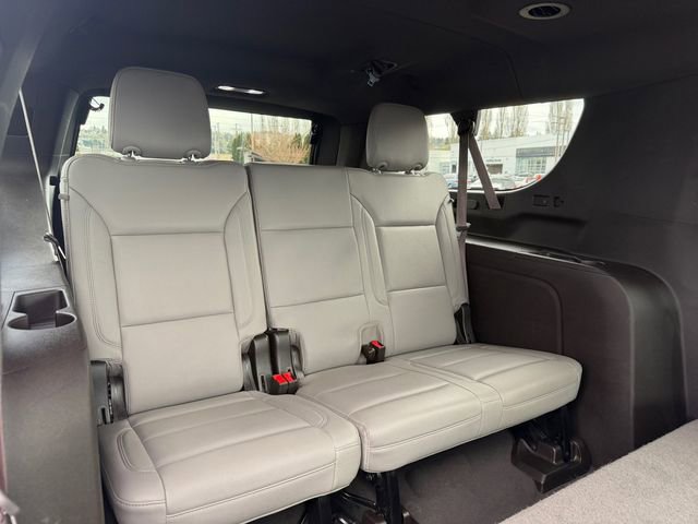 Used 2024 Chevrolet Suburban LT image 42
