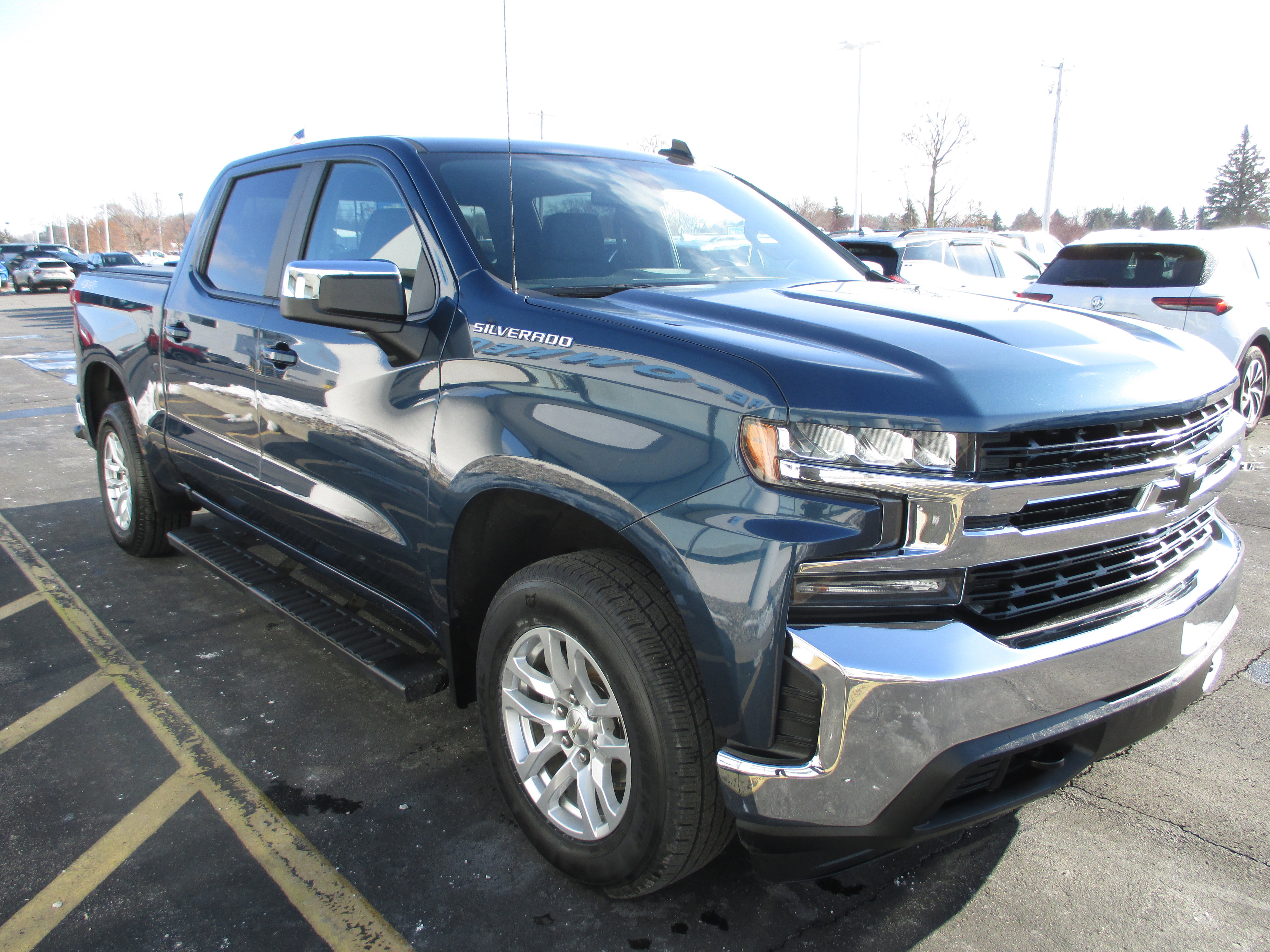 Used 2019 Chevrolet Silverado 1500 LT w/ All-Star Edition image 7